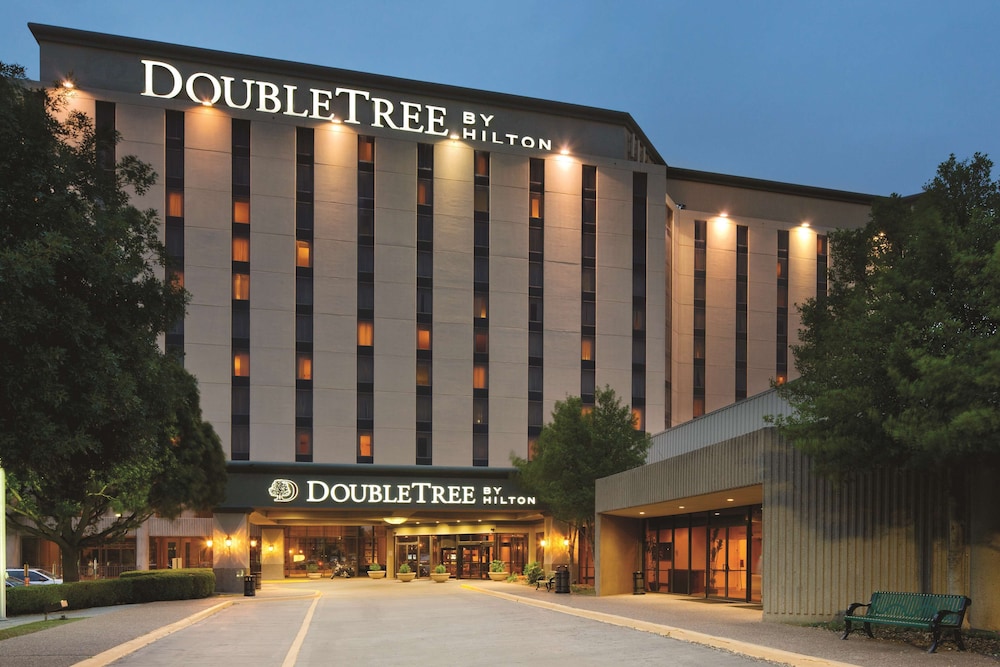 DoubleTree by Hilton Dallas Near the Galleria - featured photo