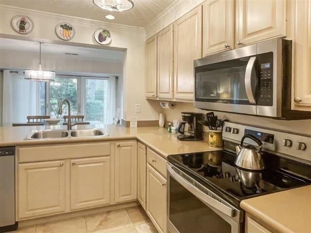 540 Plantation Club Villas at The Sea Pines Resort - photo 10
