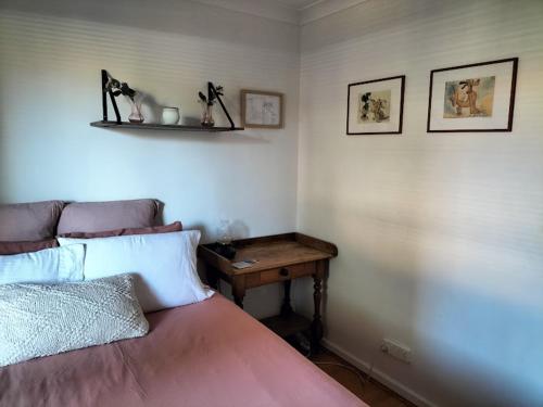 All The Comforts By The Lake — Perth