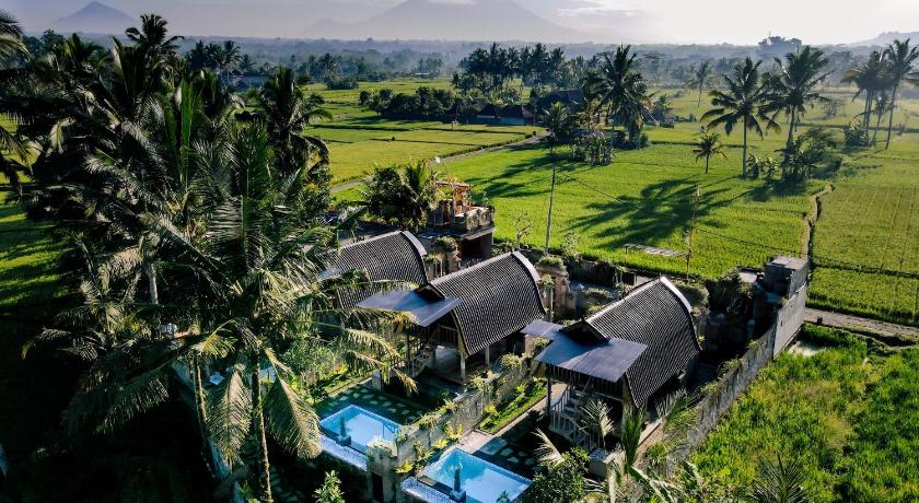 Alvia Joglo House & Private Pool — 5-Star Luxury Hotel in Bali, Indonesia