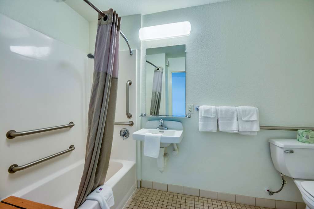Motel 6 Biloxi MS Beach - photo 28