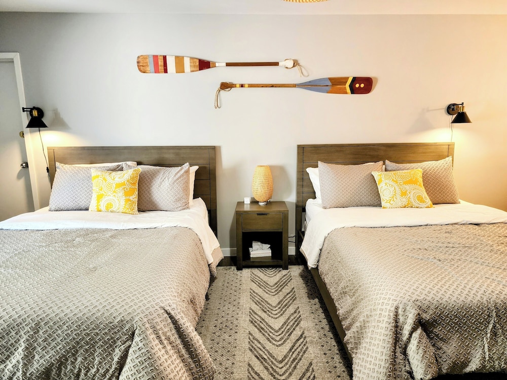 Victorian Inn Elkhart Lake Wisconsin - photo 17