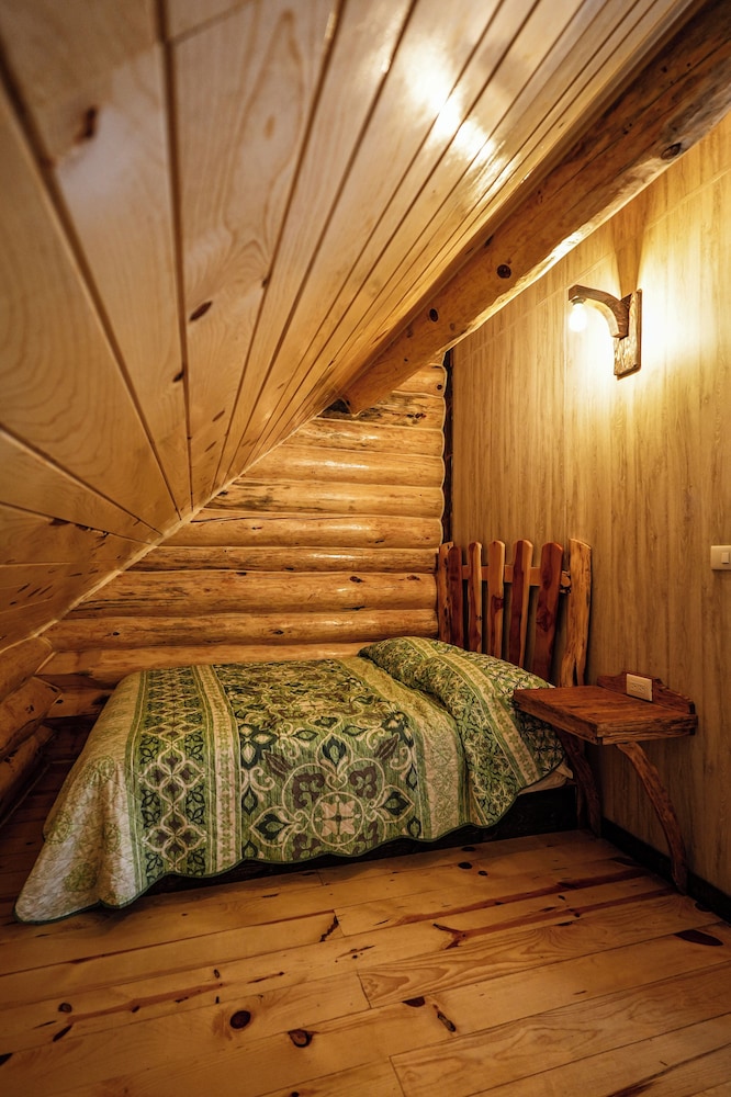 Mountain View Resort - carbon neutral hotel in Guachochi