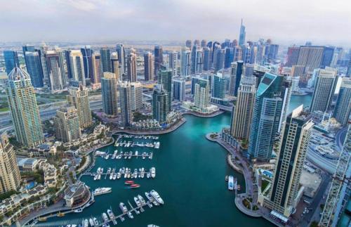 Dubai marina sail — 5-Star Luxury Hotel in Dubai, United Arab Emirates