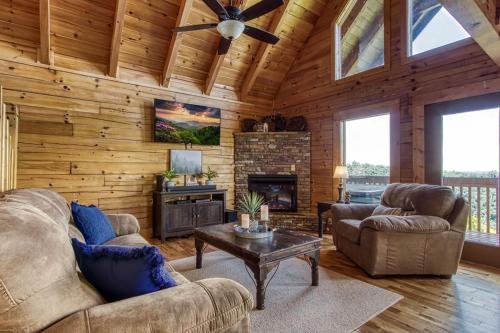A View From Above Spacious Smoky Mountain Getaway Perfect for Families & Groups - photo 15
