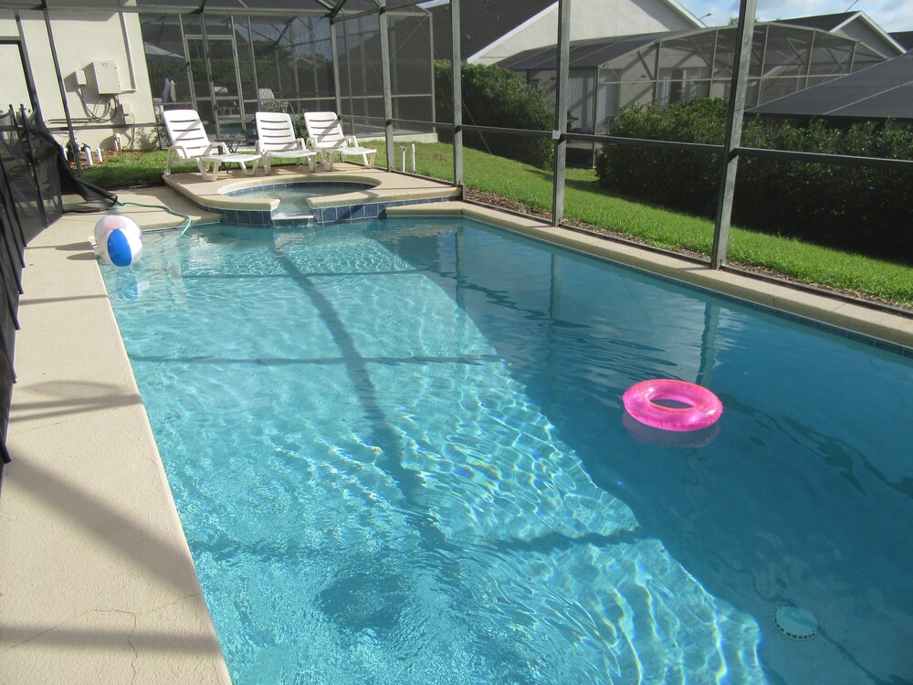 R1 Glenbrook 4 bed 2 Bath - photo 13