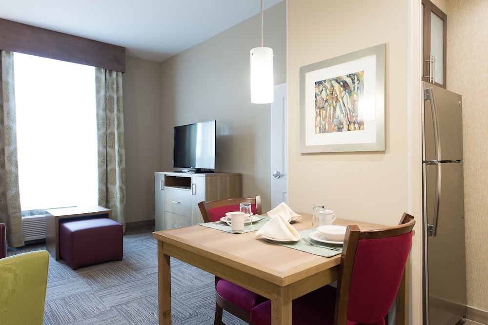 Homewood Suites by Hilton Concord Charlotte - photo 21