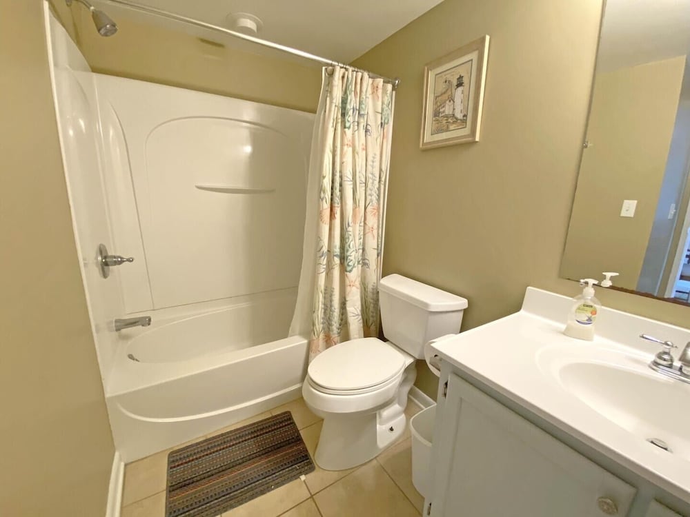 Braemar Towers 412 2 Br Condo - photo 15