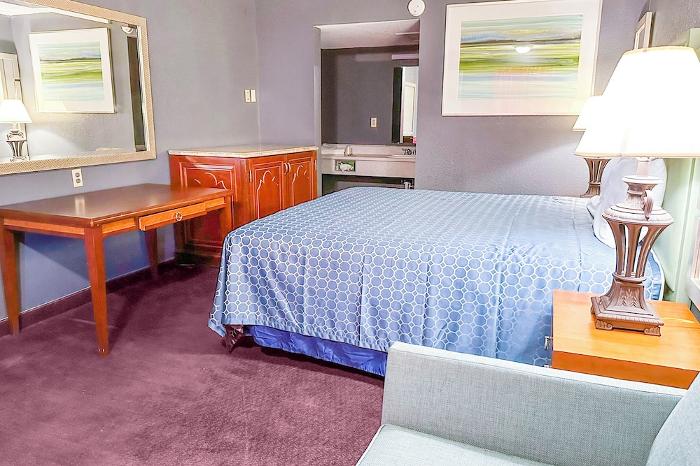 Hahira Inn By OYO near Valdosta - photo 18
