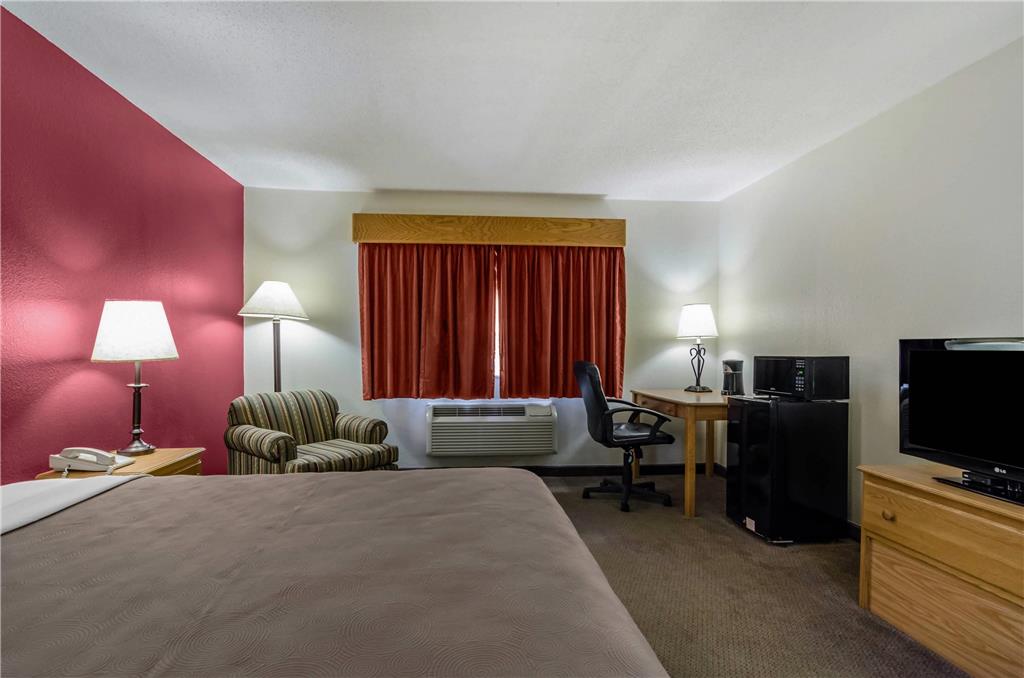 Rodeway Inn Hesston KS - photo 13