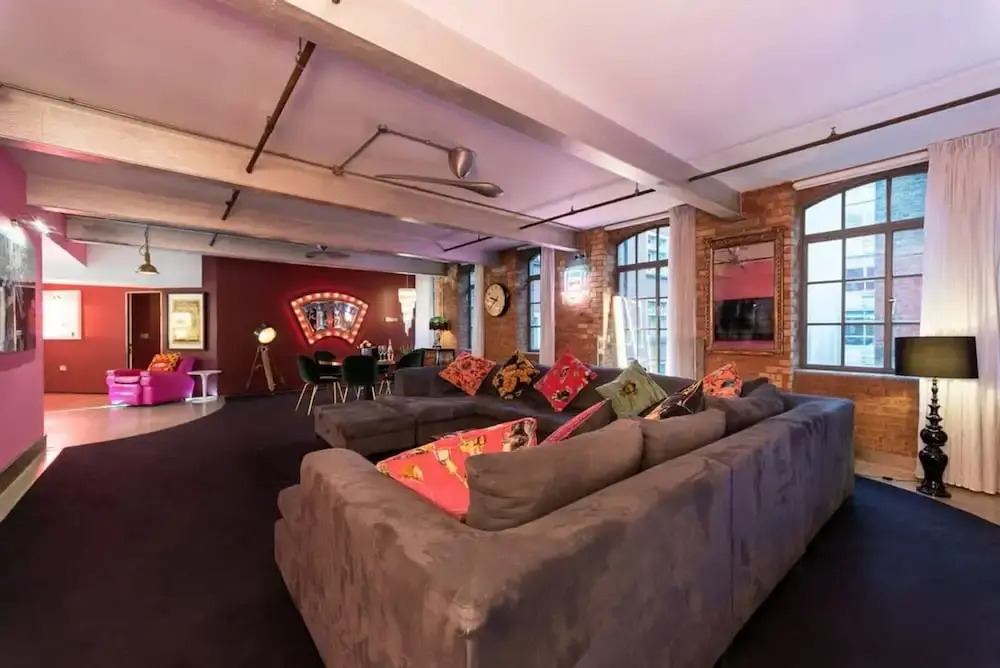 Amazingly Luxurious Loft Apartment Soho 3 Bedrooms 2 Bath & Office — 4-Star Luxury Hotel in London, United Kingdom