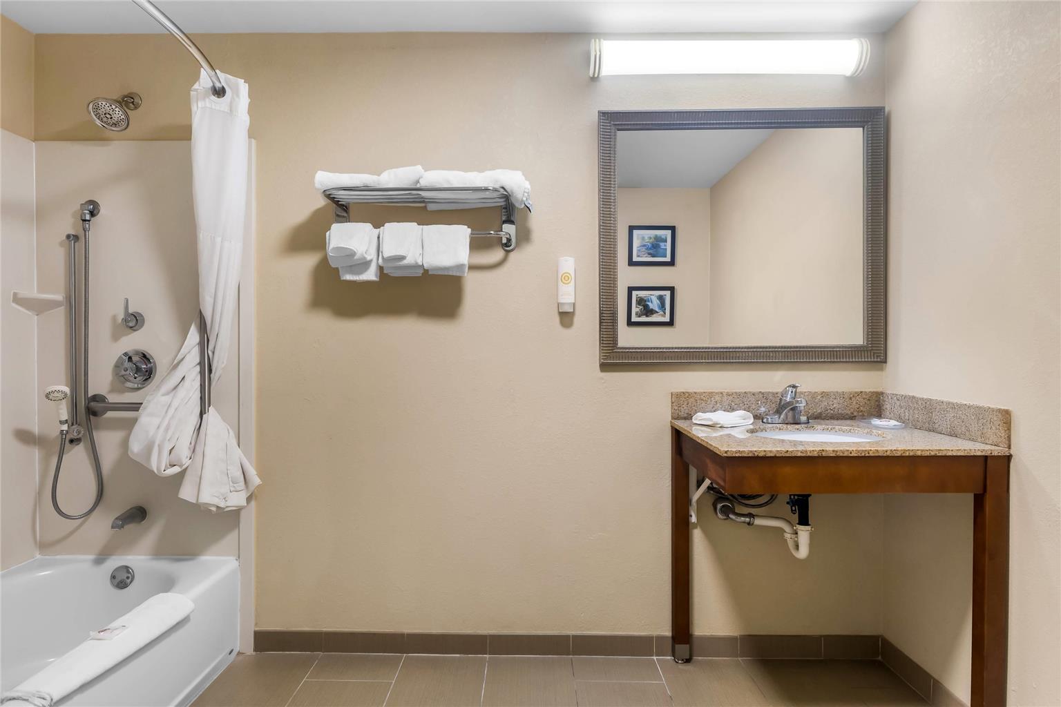 Comfort Inn & Suites Sikeston I 55 - photo 17