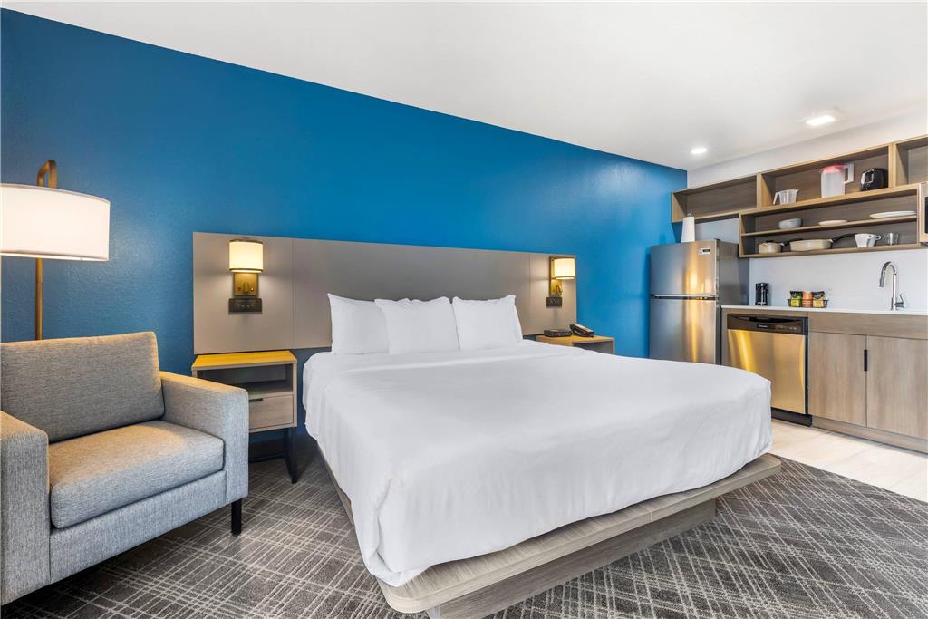 Comfort Inn Bourbonnais near I 57 - photo 14