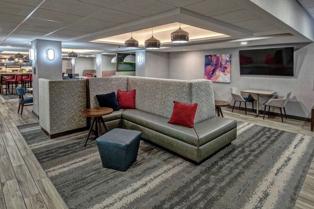 Hampton Inn New Albany Louisville West - photo 3