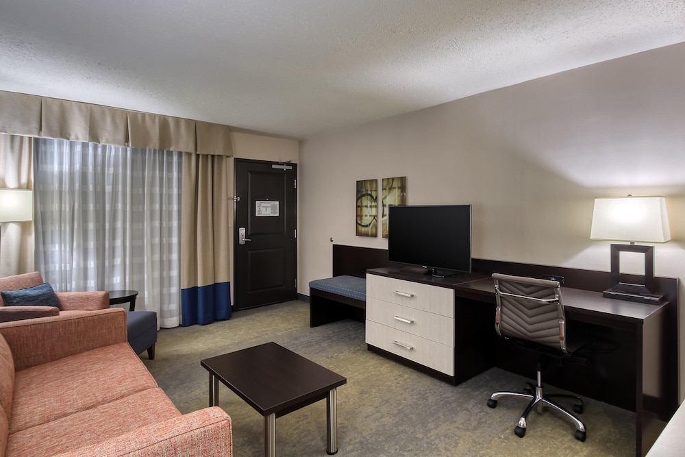 Holiday Inn Hotel & Suites Atlanta Airport North an IHG Hotel - photo 5