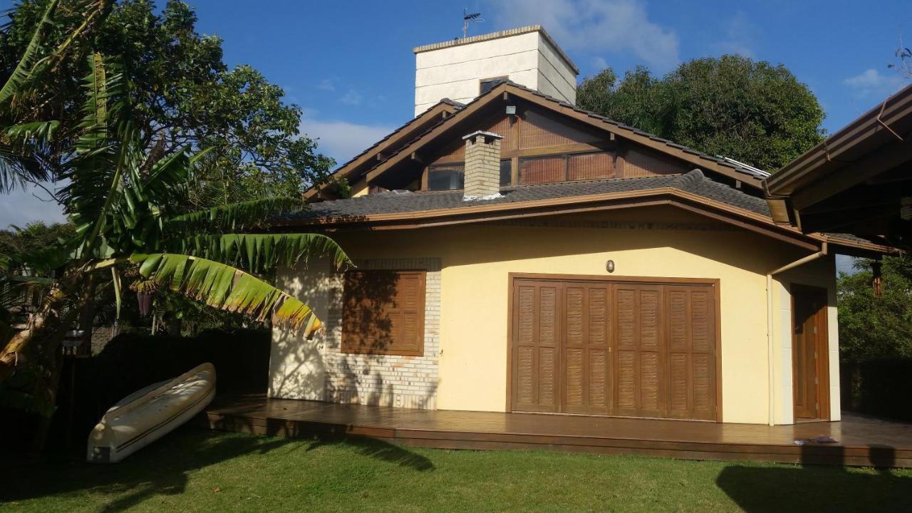 Casa da Márcia Guarda do Embaú — 4-Star Luxury Hotel in Palhoca, Brasil