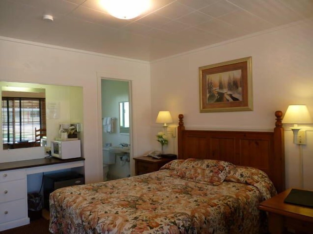 Jumping Frog Motel - photo 7