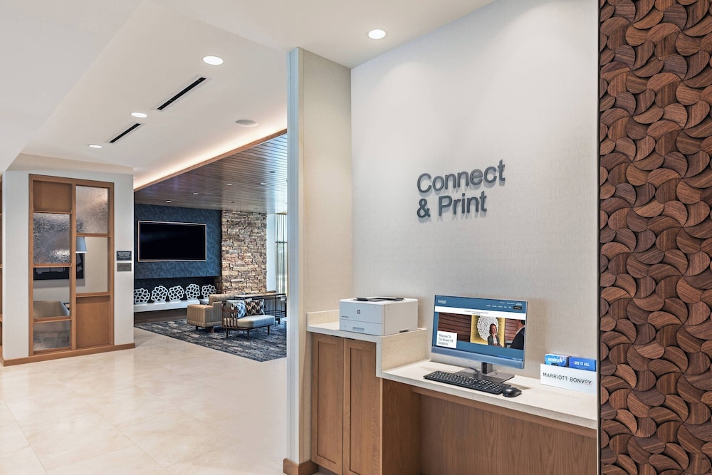 Fairfield Inn & Suites Houston Memorial City Area - photo 26