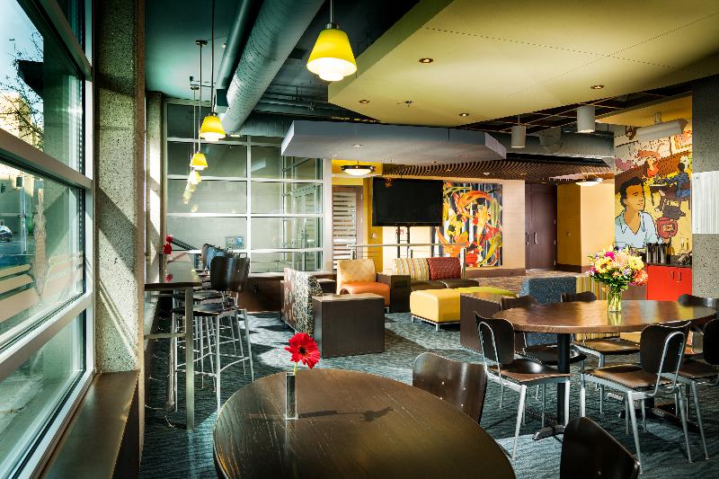 Staypineapple at Watertown Hotel