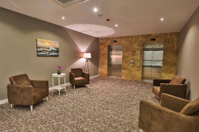 Royal Comfort Hotel — 4-Star Luxury Hotel in Arakli, Turkey