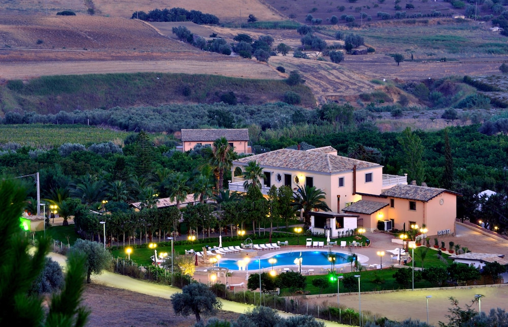 Tenuta Bellaprima — hotel in Niscemi
