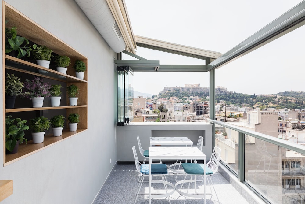 Evripides Hotel - last minute hotel in Athens