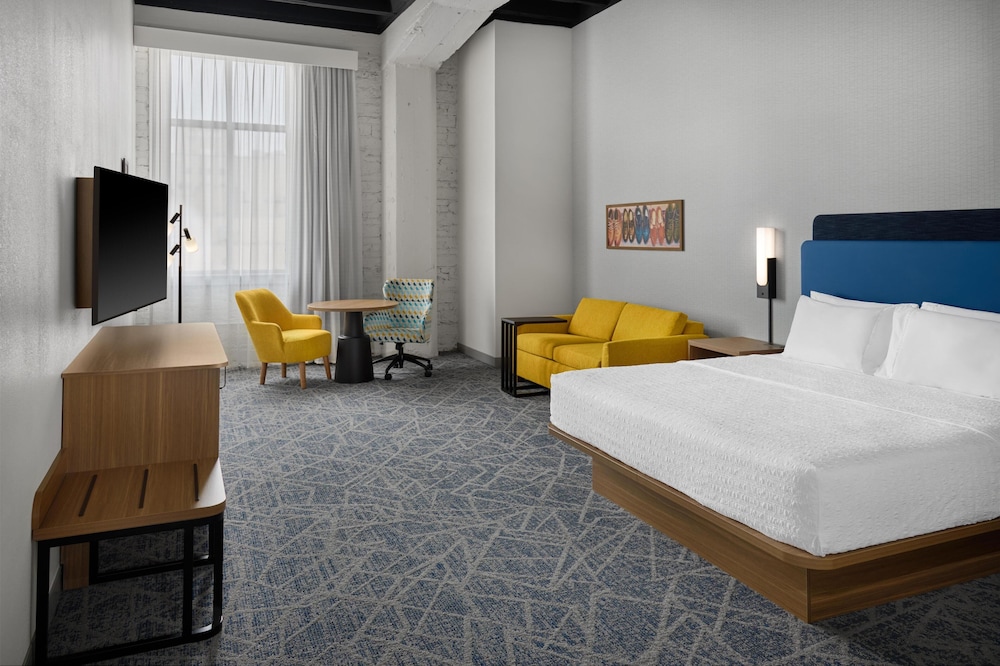 Hampton Inn by Hilton Lincoln Downtown - photo 13