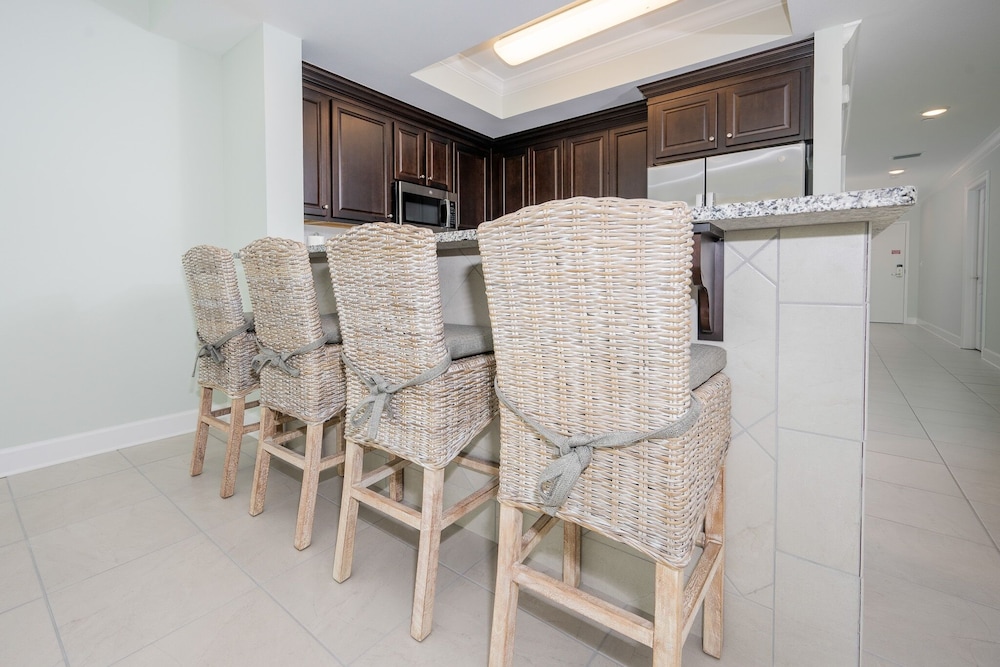 Phoenix Gulf Towers 2206 2 Bedroom Condo - photo 49