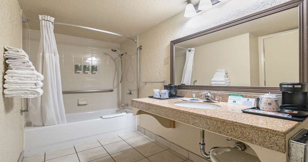 Best Western Roseville Inn - photo 31