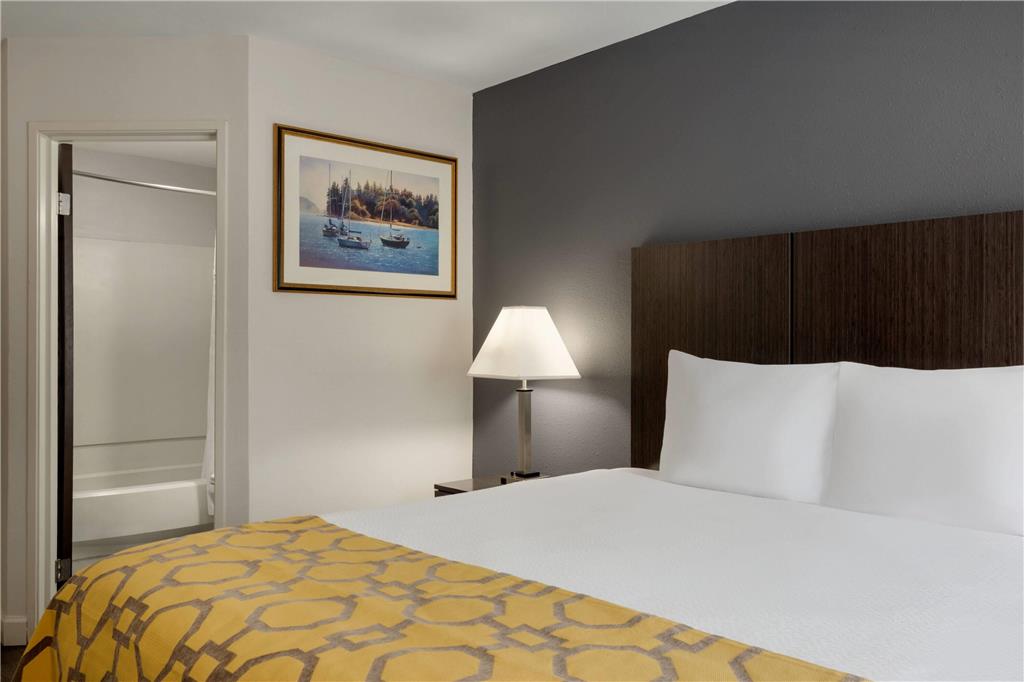 Baymont by Wyndham Branford New Haven - photo 19