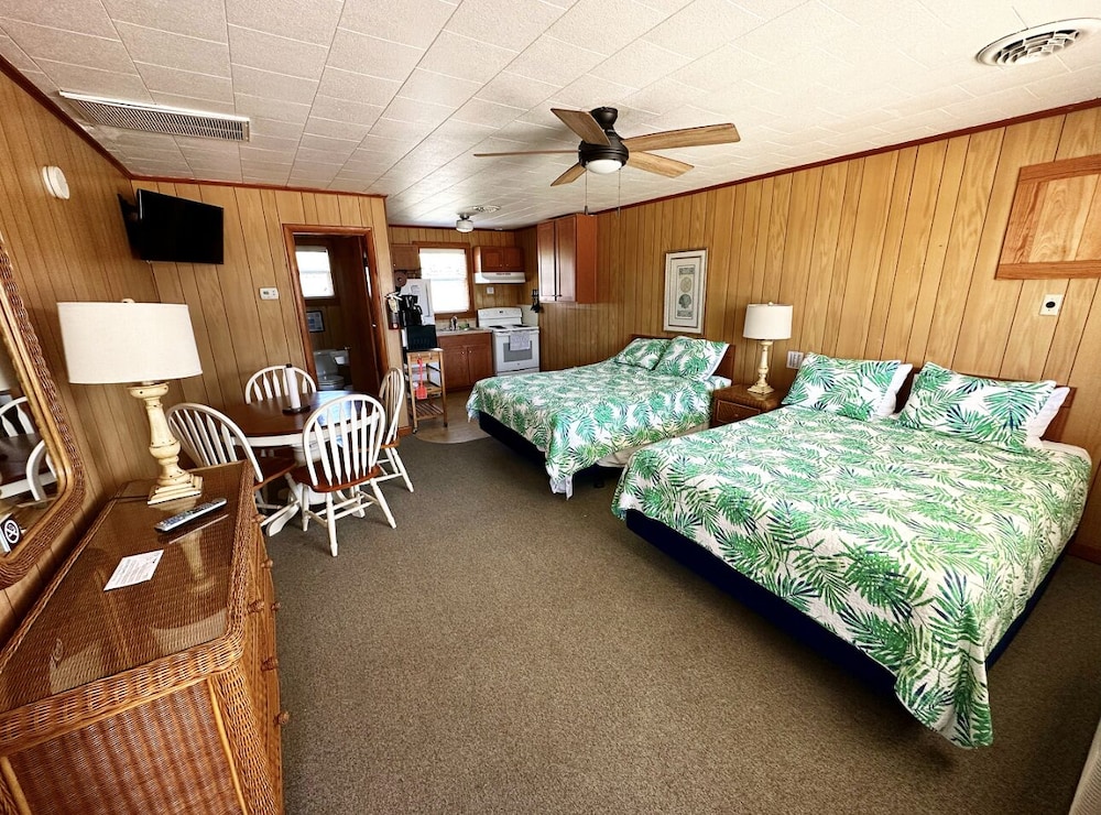 SandSpur Ocean Cottages - photo 33