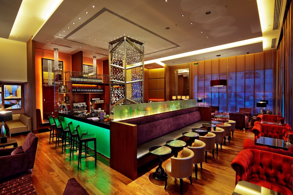 מזון ומשקאות