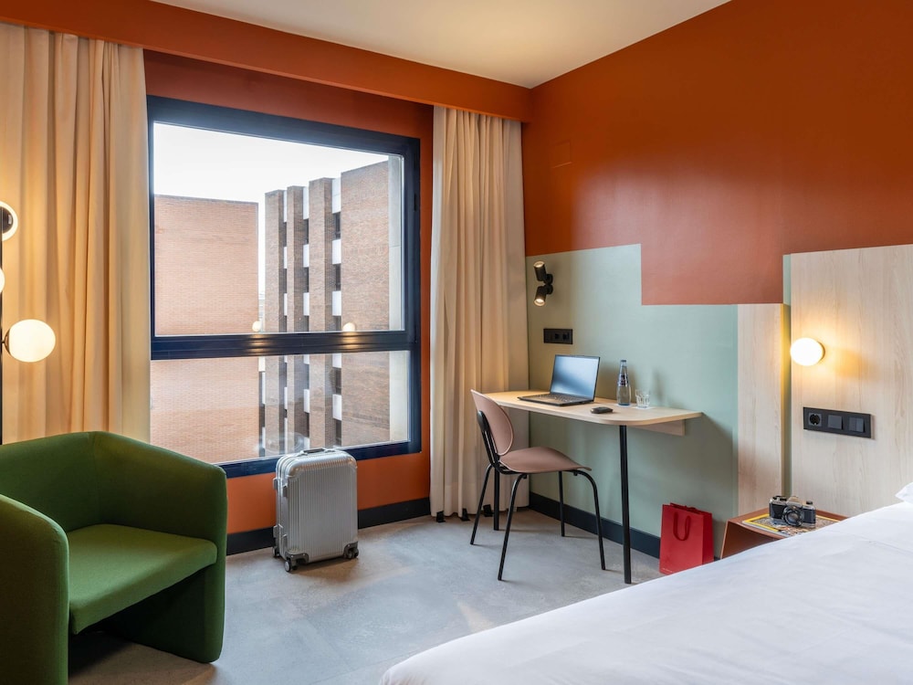 ibis Styles Zaragoza Centro — hotel in Zaragoza