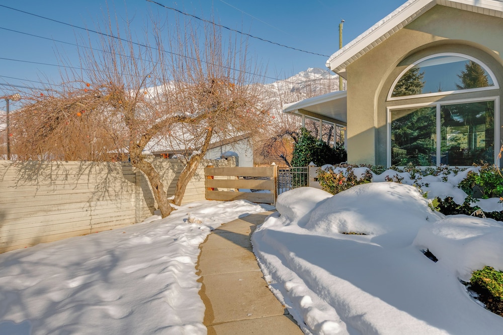 Updated Home with Mtn Views 8 Mi to Snowbird Resort - photo 22