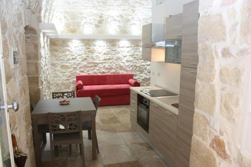 Lilla B&B Luxury Apartments — 4-Star Luxury Hotel in Molfetta, Italy