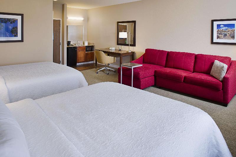Hampton Inn & Suites Palmdale - photo 63