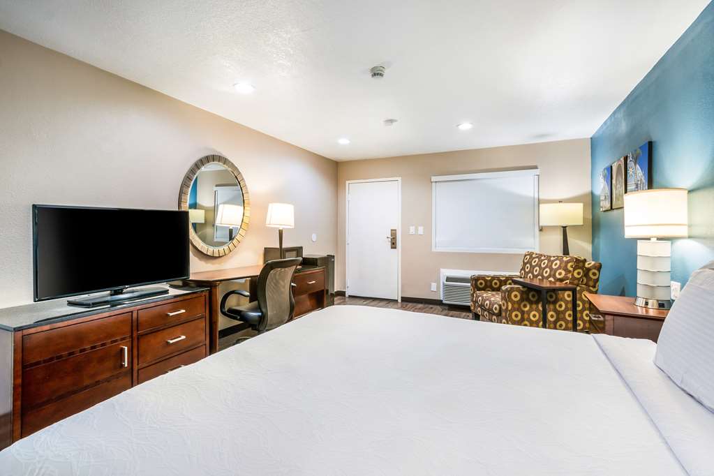 Hotel Hacienda at Ontario Ranch - photo 21