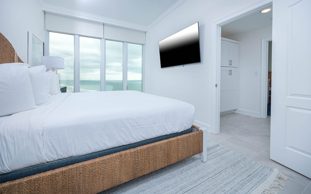 Phoenix Gulf Towers 2308 4 Bedroom Condo - photo 12