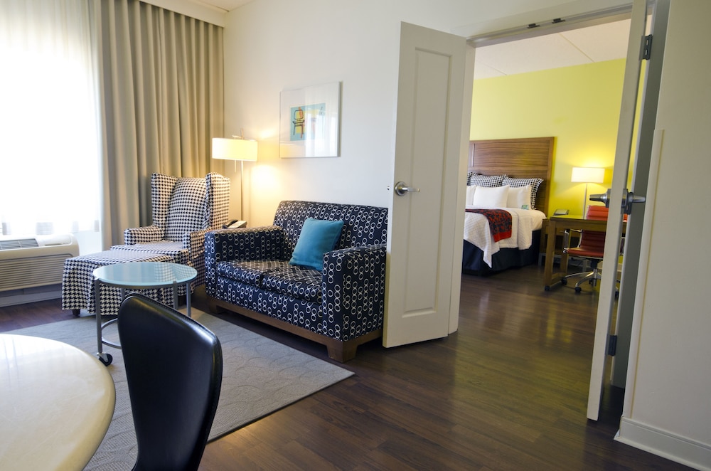 Hotel Indigo Columbus Architectural Center by IHG - photo 12