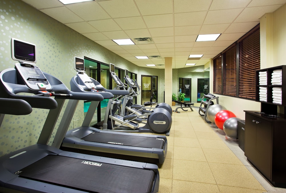 Holiday Inn Hotel & Suites Cincinnati Eastgate by IHG - photo 20