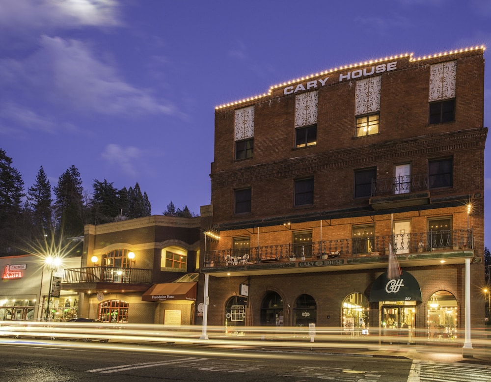 Historic Cary House Hotel — hotel in Placerville