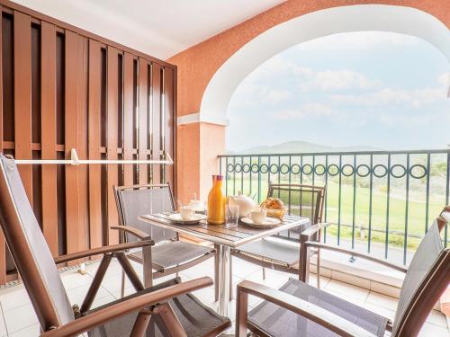 Studio Le Village C3 217 by Interhome - last minute hotel in Saint-Raphael