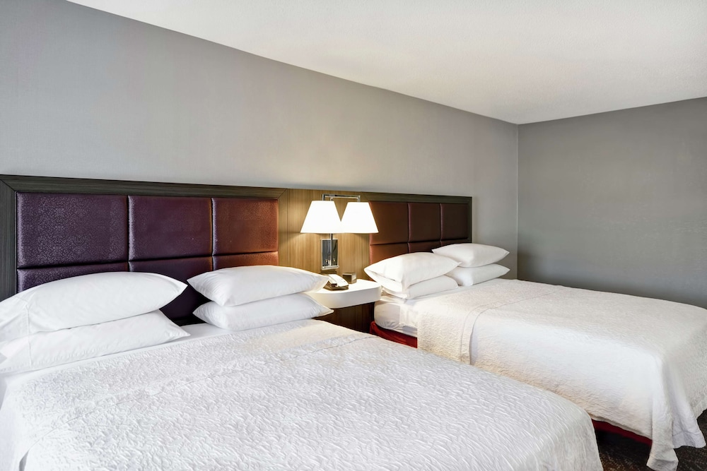 Hampton Inn & Suites Columbus Easton Area - photo 11