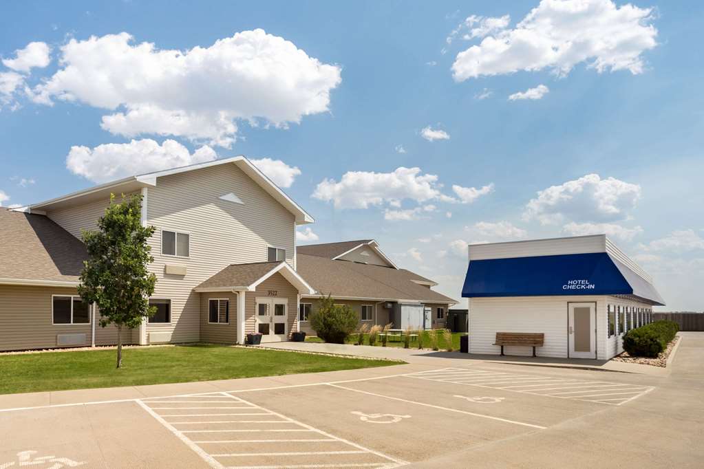 Travelodge by Wyndham Bill WY Thunder Basin Ntl Grassland - featured photo