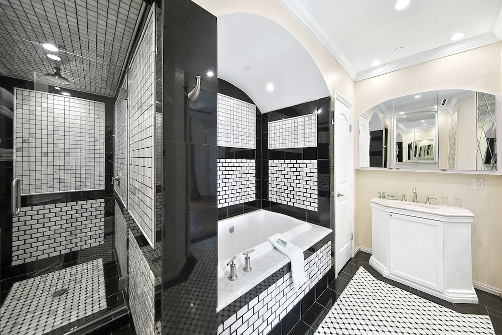 Fairmount Hotel - photo 42