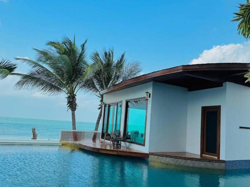 Hotel Villa Aokhanom Beachfront in Unknown City, Thailand