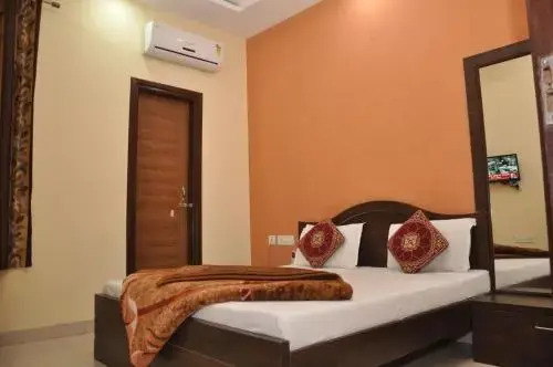 Hotel M City