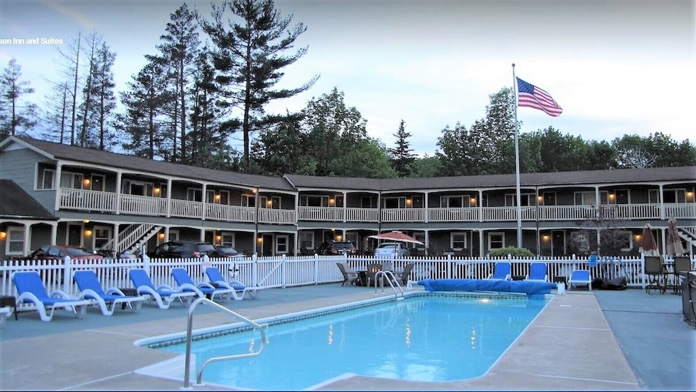 Mt Madison Inn & Suites - photo 32