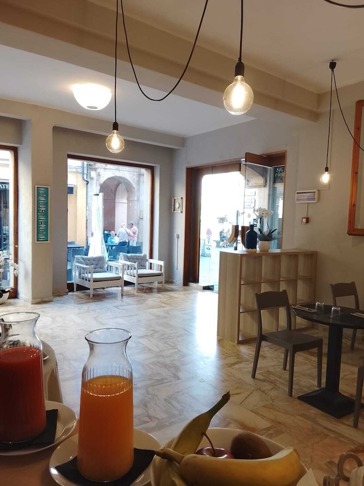 Hotel Sole — hotel in Orbetello