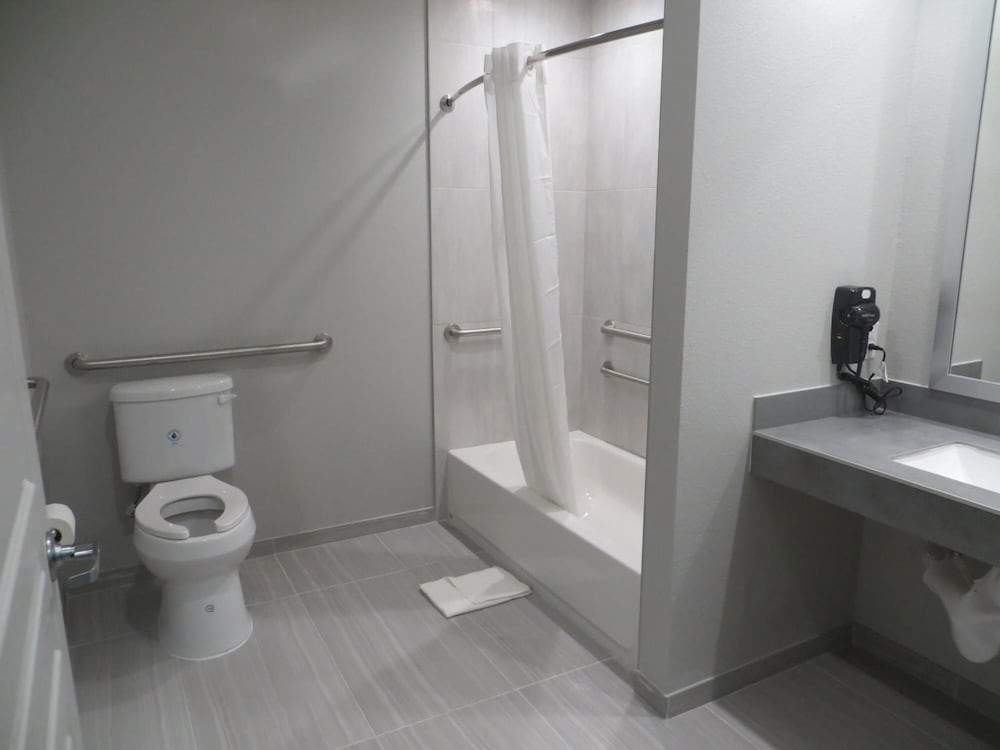 Crystal Inn Sugar Land - photo 14
